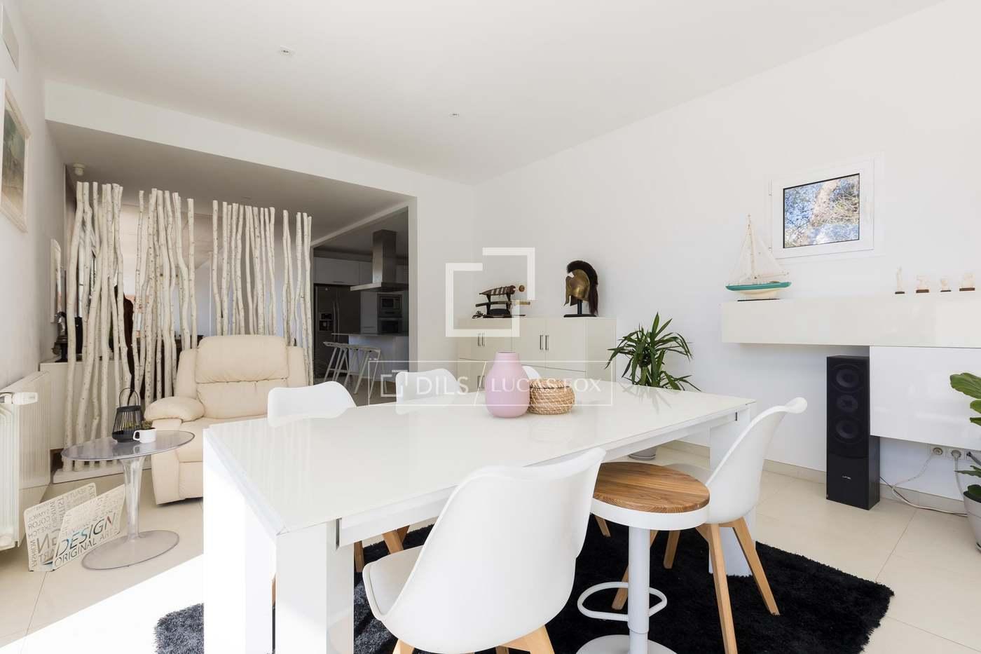 House for Sale in Sant Lluís