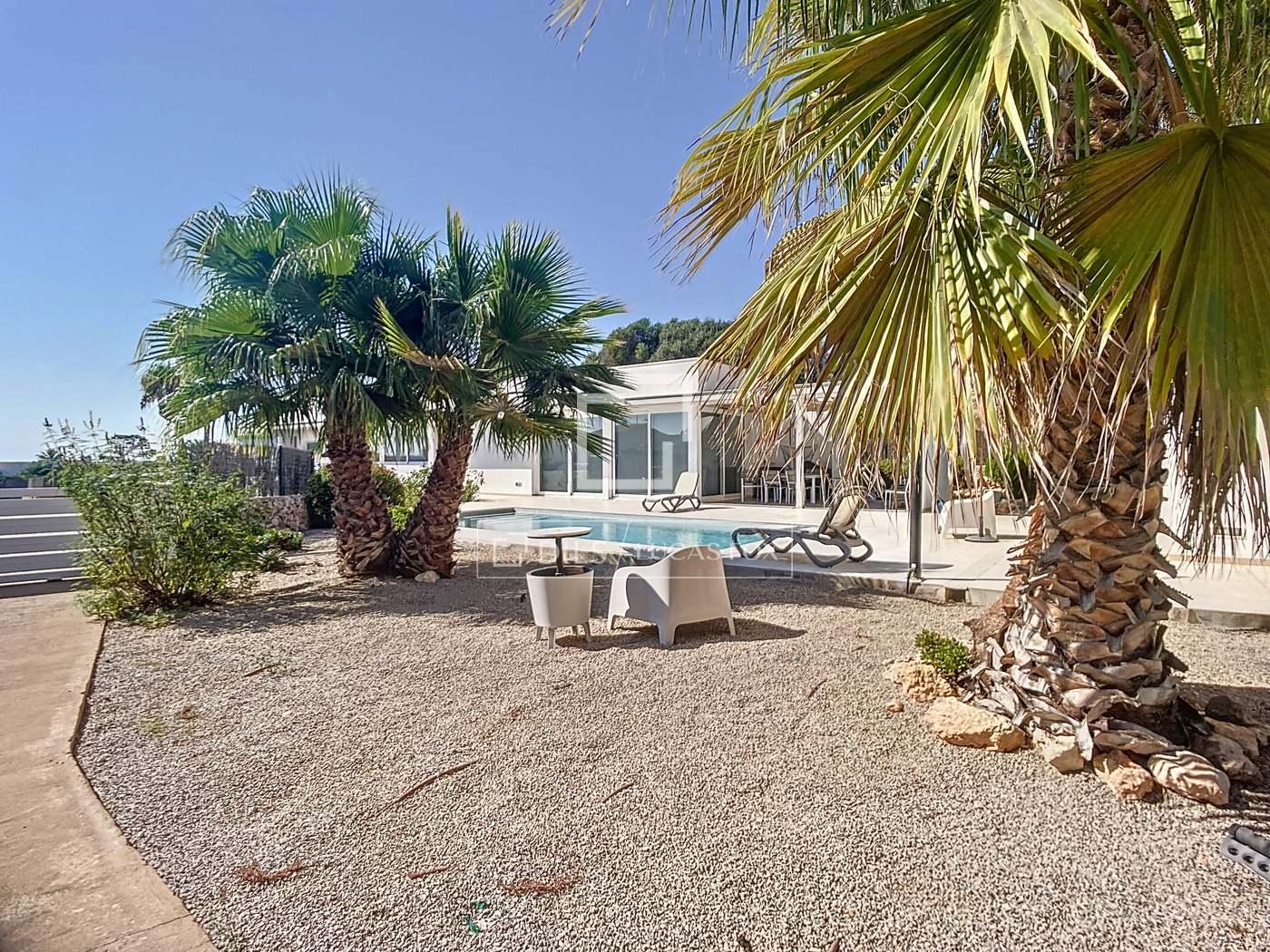 House for Sale in Sant Lluís
