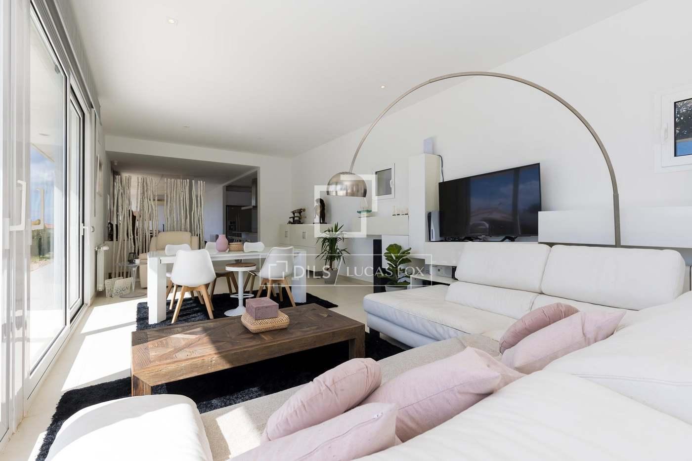 House for Sale in Sant Lluís