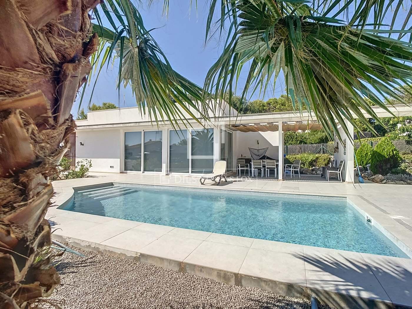 House for Sale in Sant Lluís