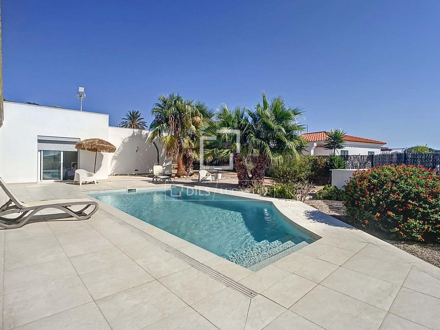 House for Sale in Sant Lluís