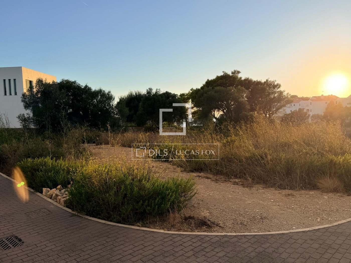 Plot for Sale in Es Migjorn Gran