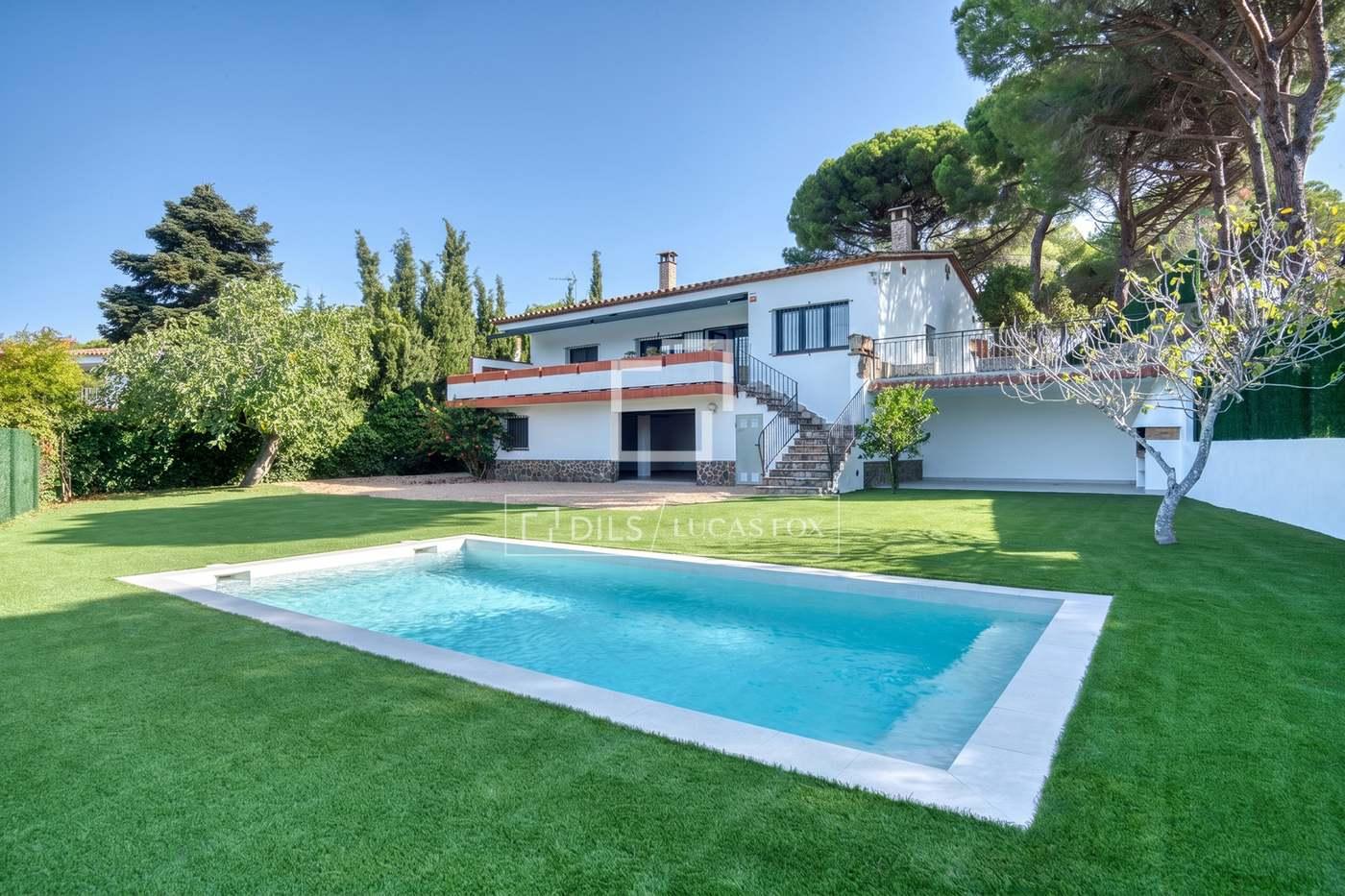House for Sale in Castell-Platja d'Aro