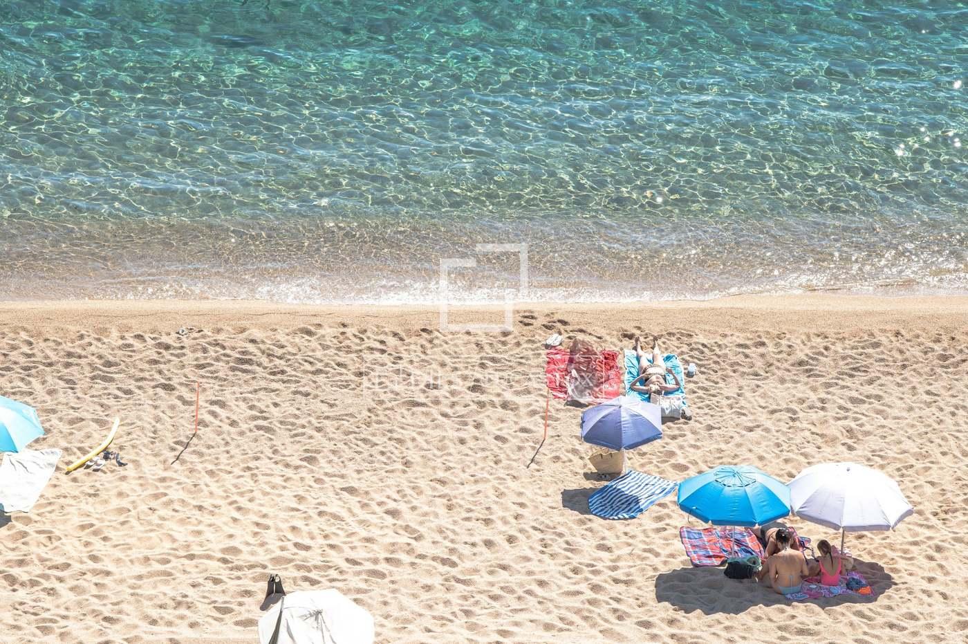 Apartment for Sale in Castell-Platja d'Aro