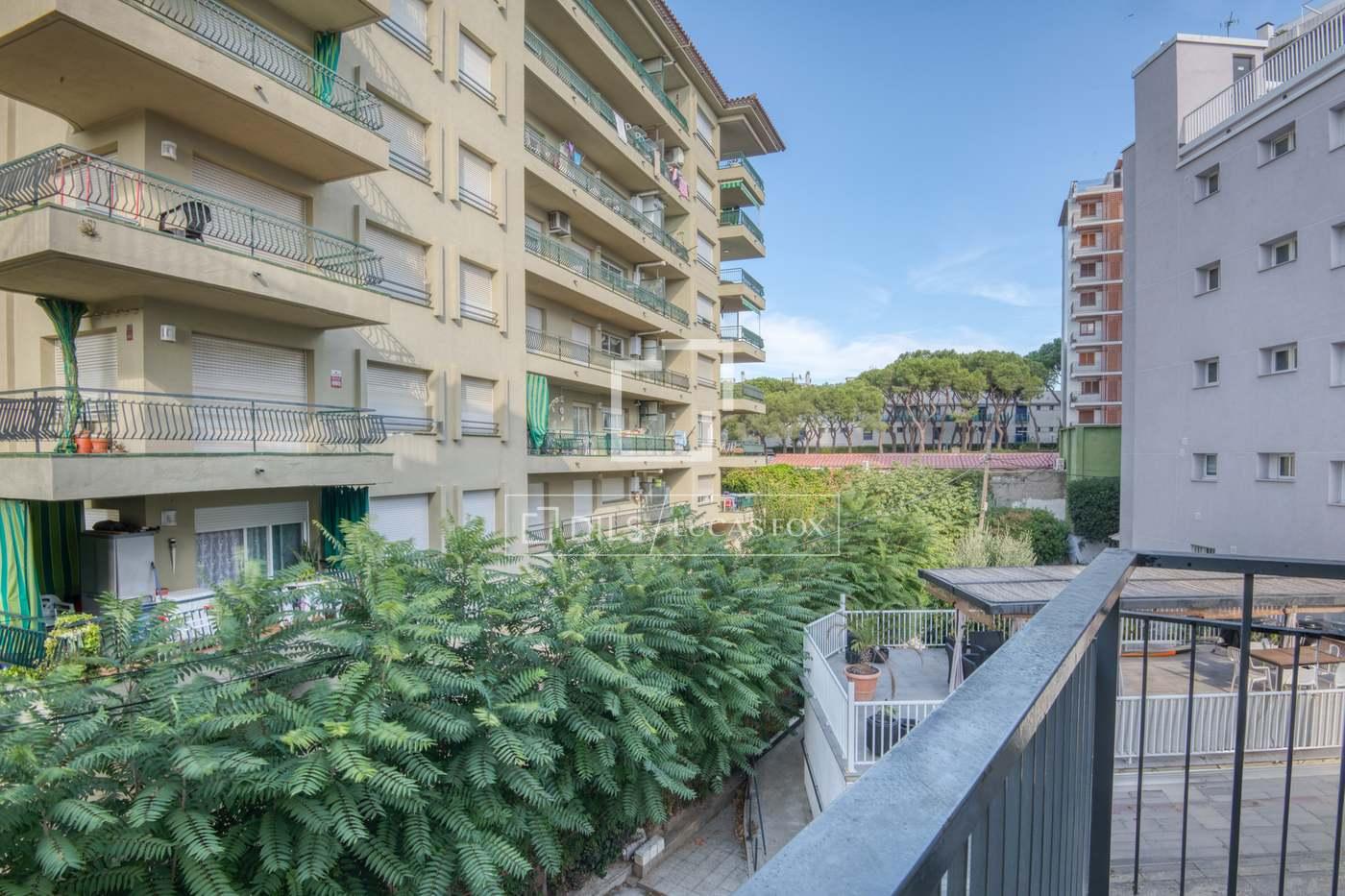 Apartment for Sale in Castell-Platja d'Aro