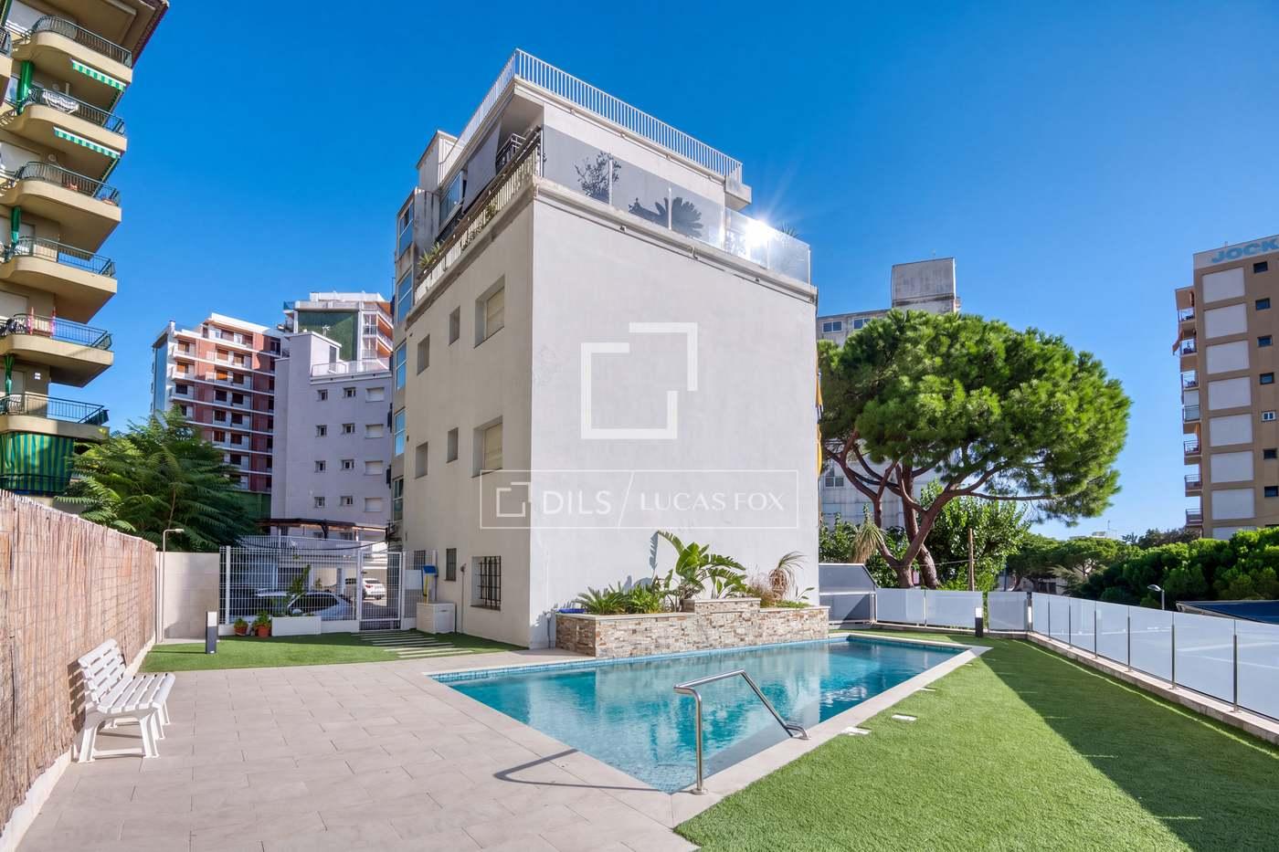 Apartment for Sale in Castell-Platja d'Aro