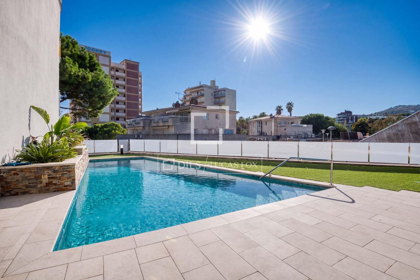 Apartment for Sale in Castell-Platja d'Aro