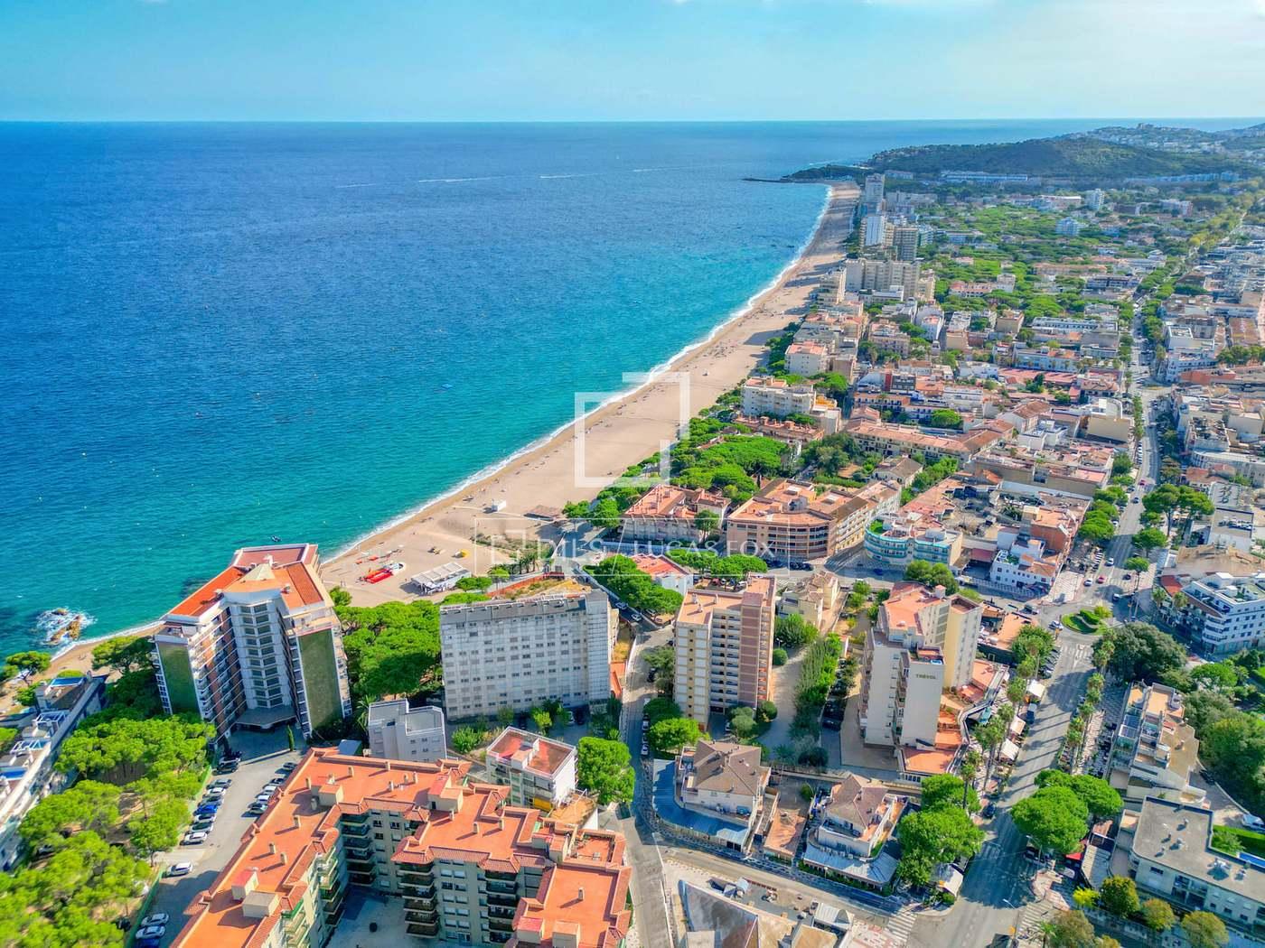 Apartment for Sale in Castell-Platja d'Aro