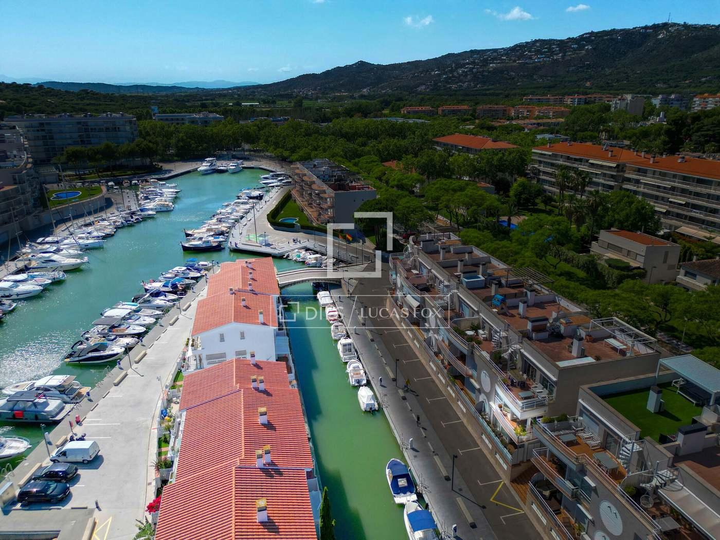 Apartamento en Venta en Castell-Platja d'Aro