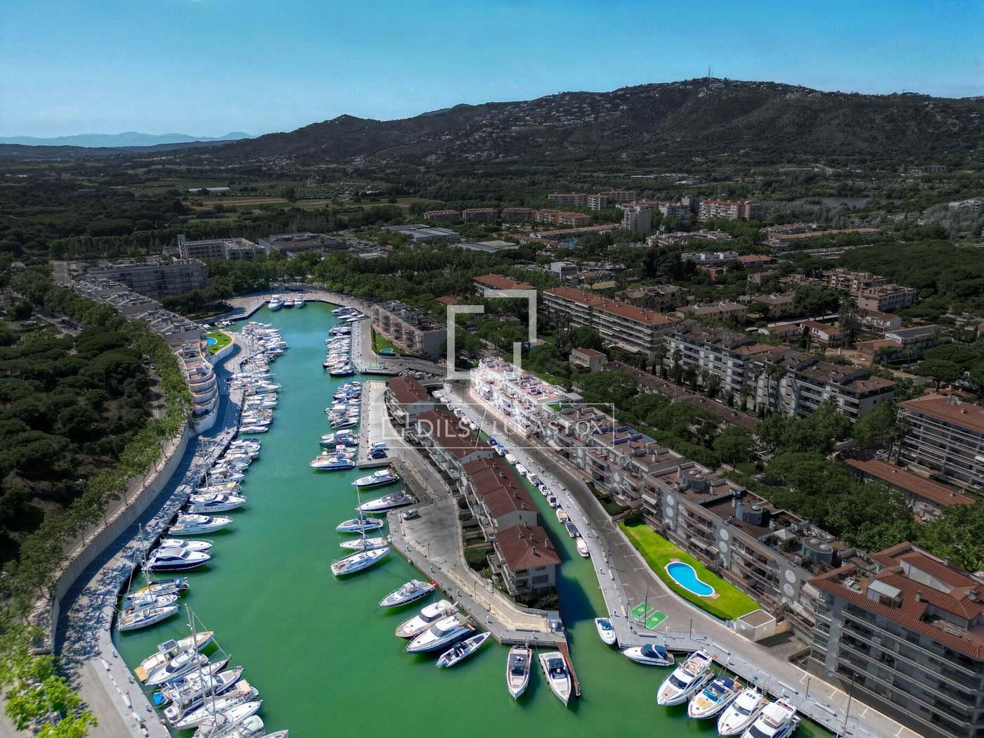 Apartamento en Venta en Castell-Platja d'Aro