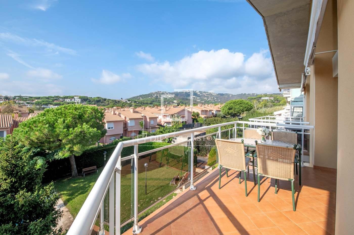 Apartment for Sale in Castell-Platja d'Aro