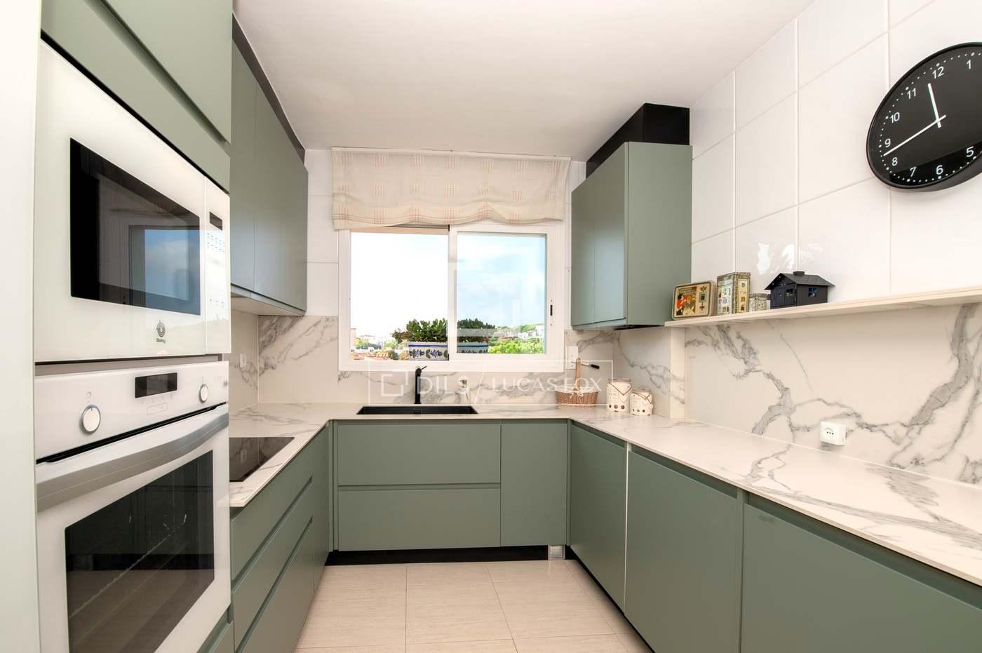 Apartment for Sale in Castell-Platja d'Aro