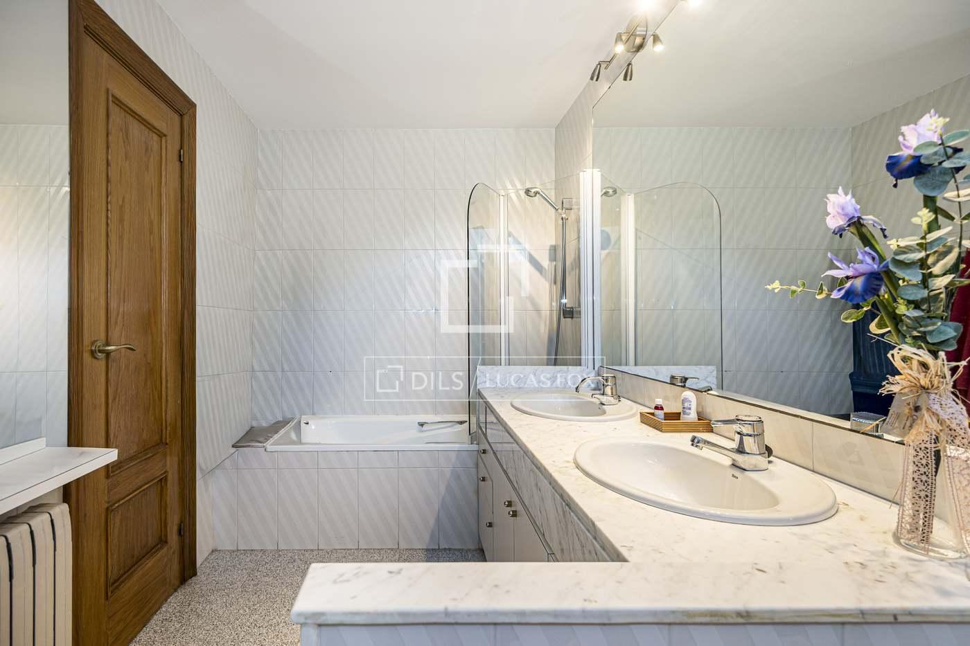 Casa en Venta en Cerdanyola del Vallès