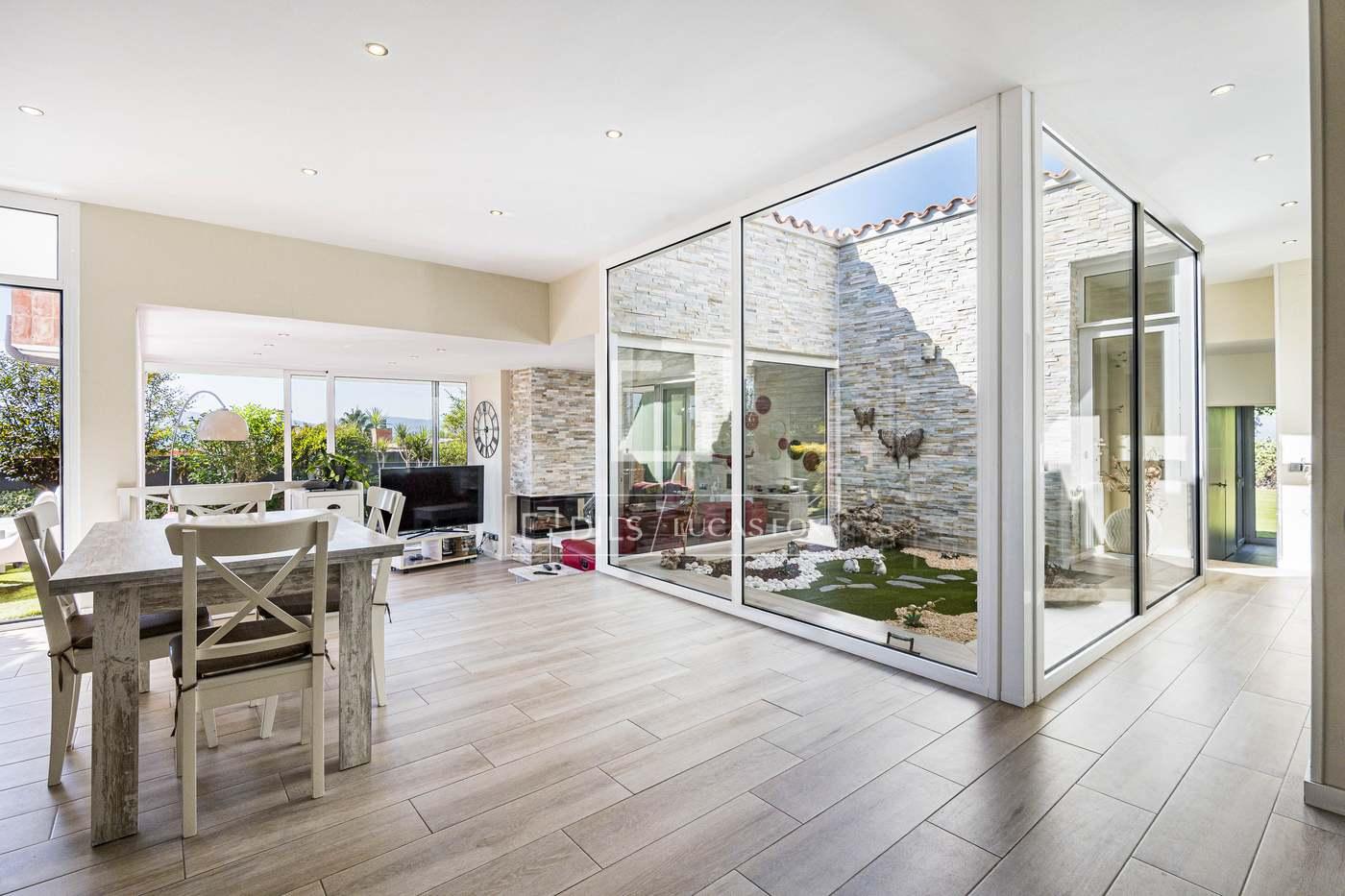 Casa en Venta en Cerdanyola del Vallès