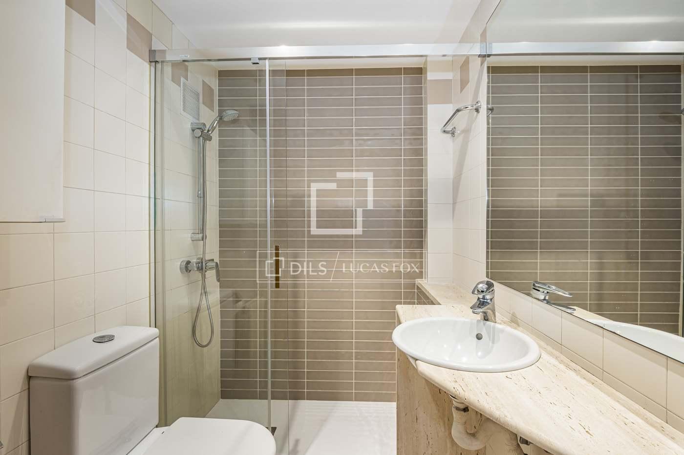 Apartment for Sale in Sant Cugat del Vallès