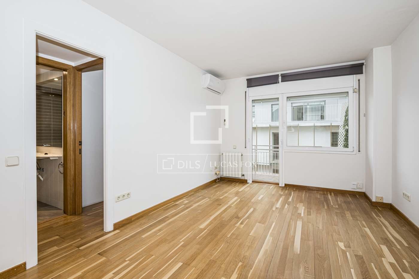 Apartment for Sale in Sant Cugat del Vallès