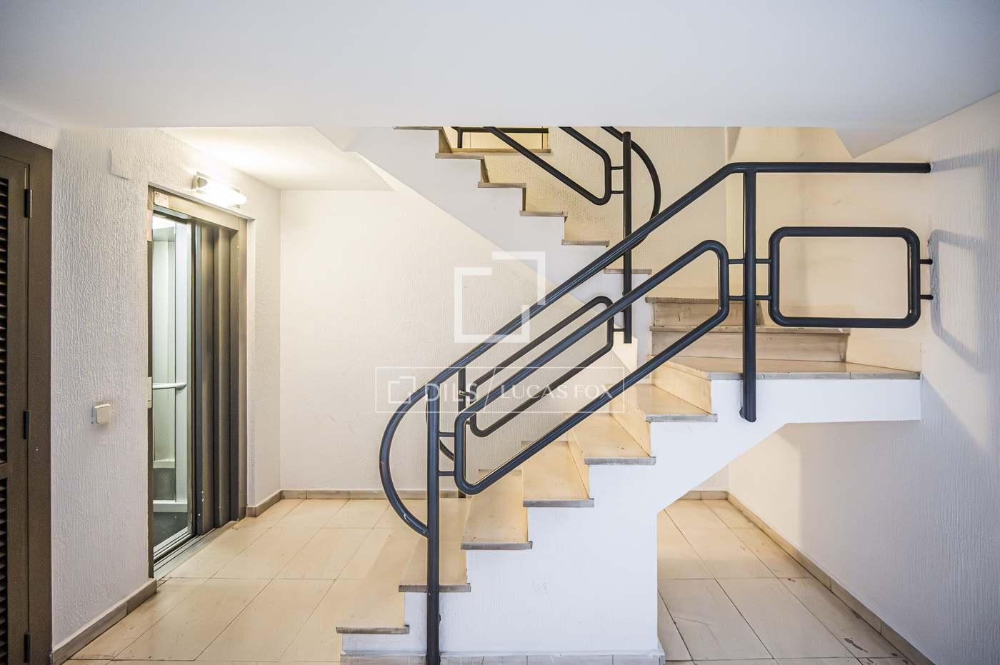 Apartment for Sale in Sant Cugat del Vallès