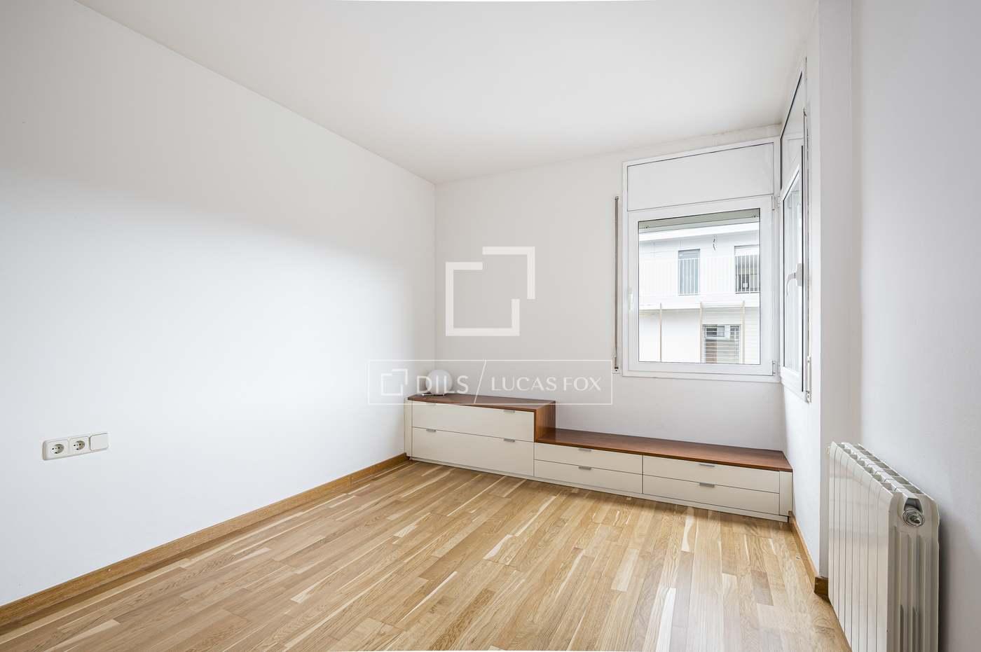 Apartment for Sale in Sant Cugat del Vallès