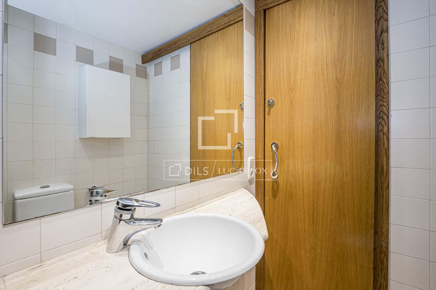 Apartment for Sale in Sant Cugat del Vallès