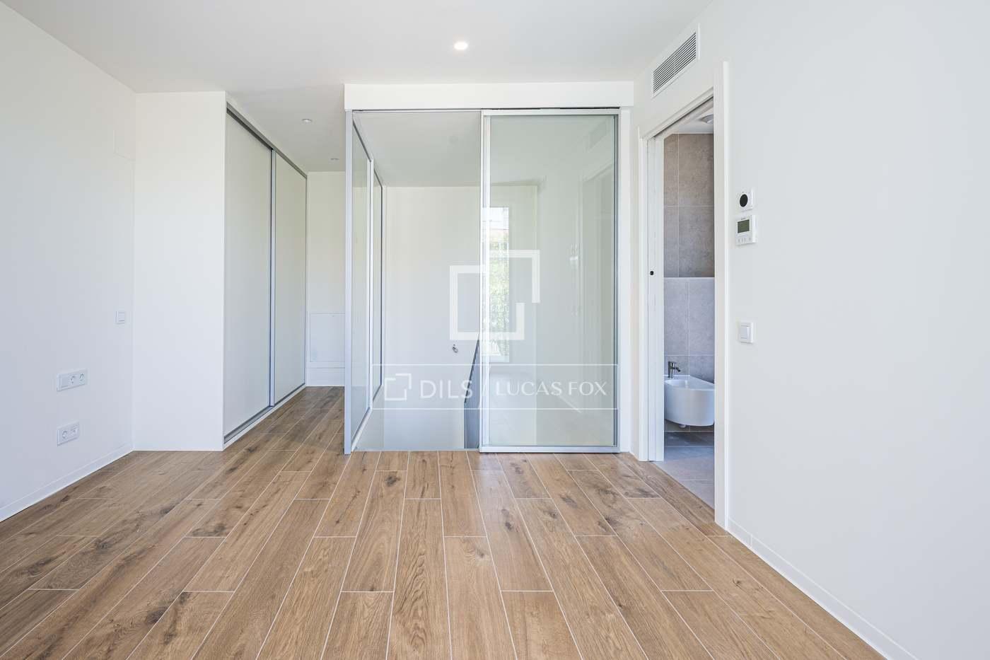 Apartment for Sale in Sant Cugat del Vallès