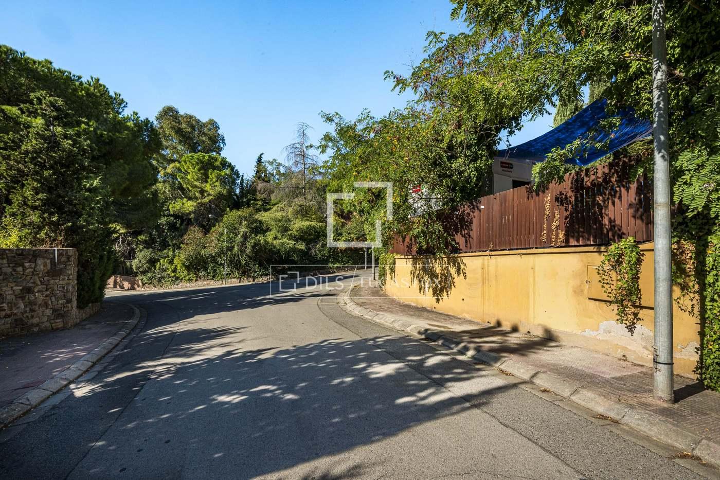 Plot for Sale in Cerdanyola del Vallès