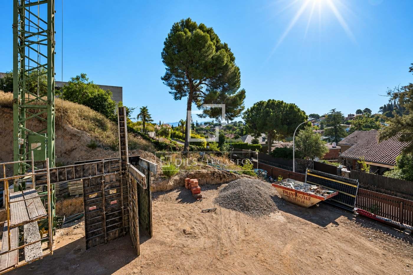 Plot for Sale in Cerdanyola del Vallès