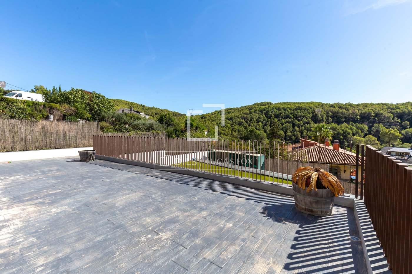 House for Sale in Vallirana