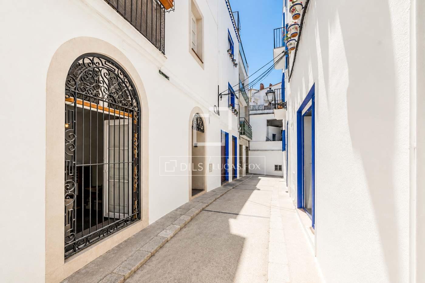Apartment for Sale in Sitges