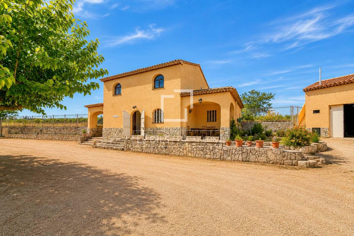 House for Sale in La Bisbal del Penedès