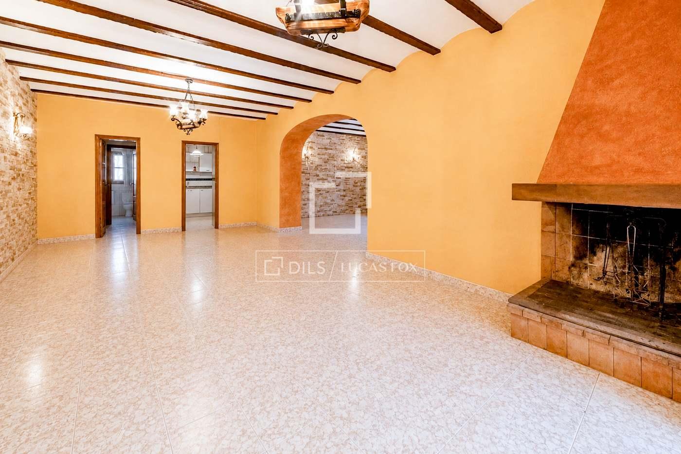 House for Sale in La Bisbal del Penedès