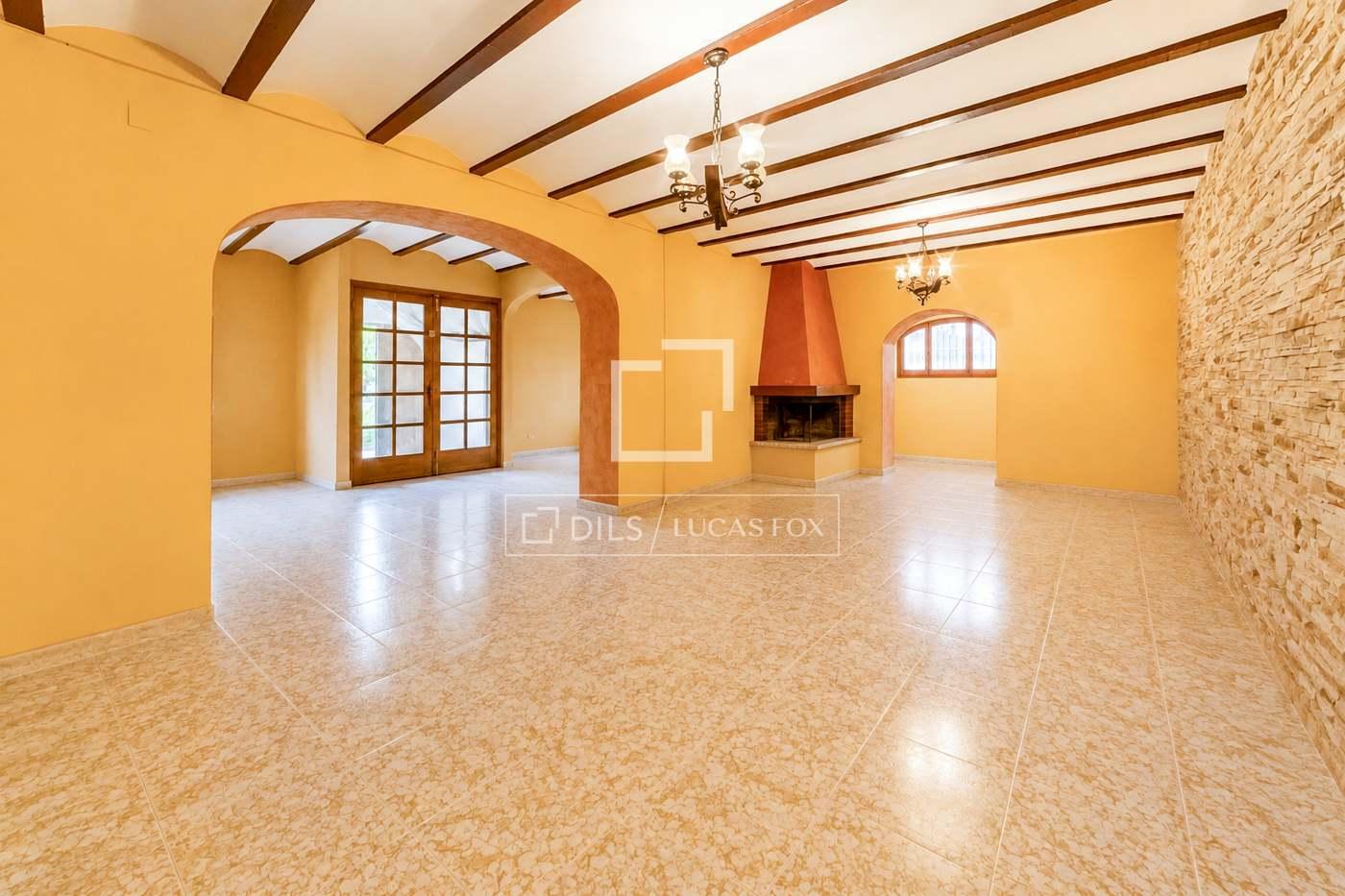 House for Sale in La Bisbal del Penedès