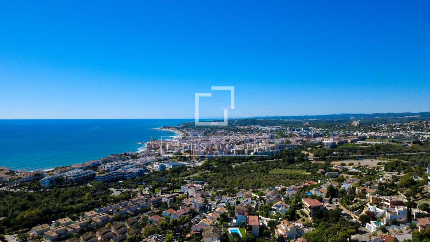 Plot for Sale in Sitges
