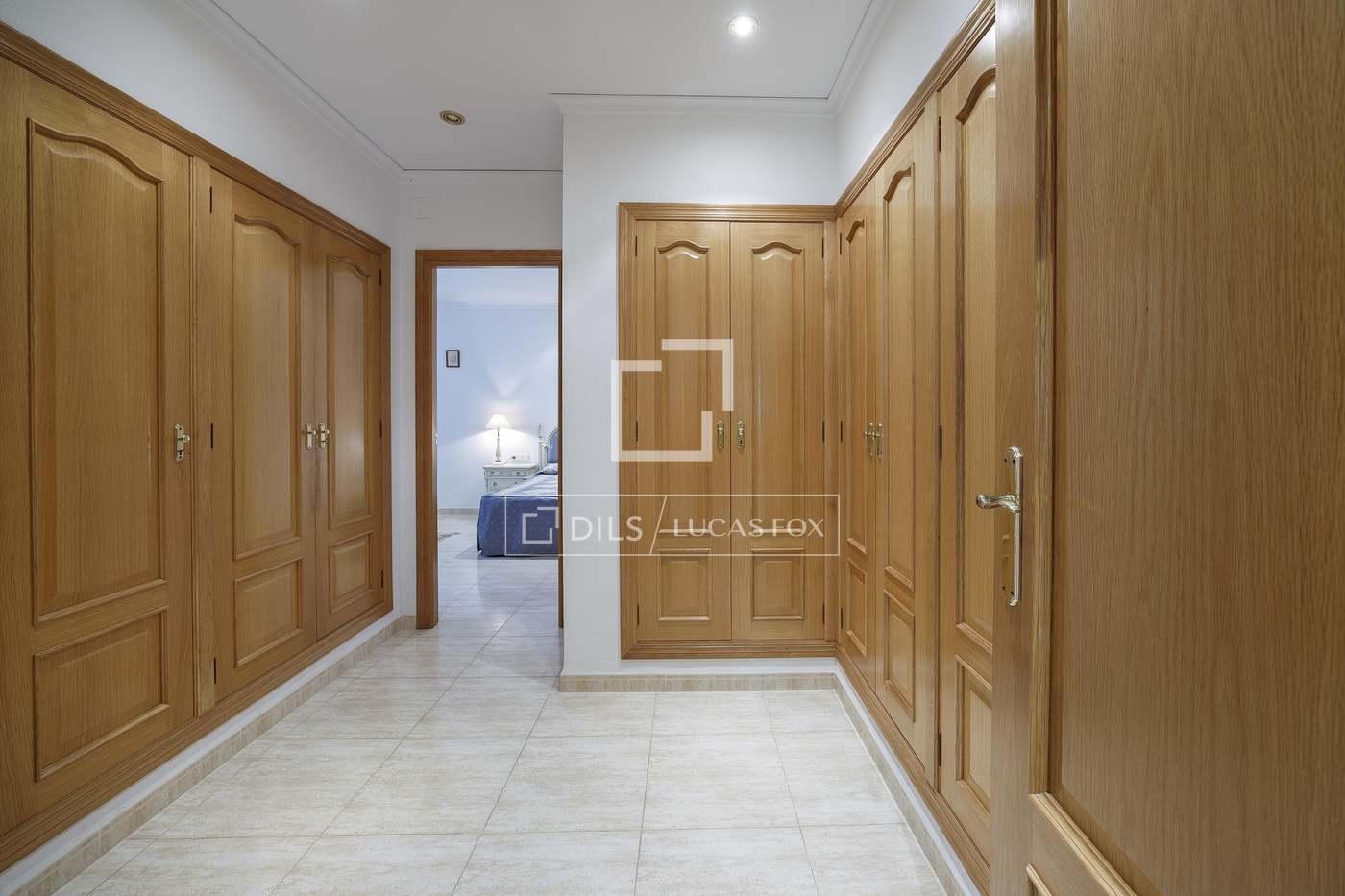House for Sale in Puçol