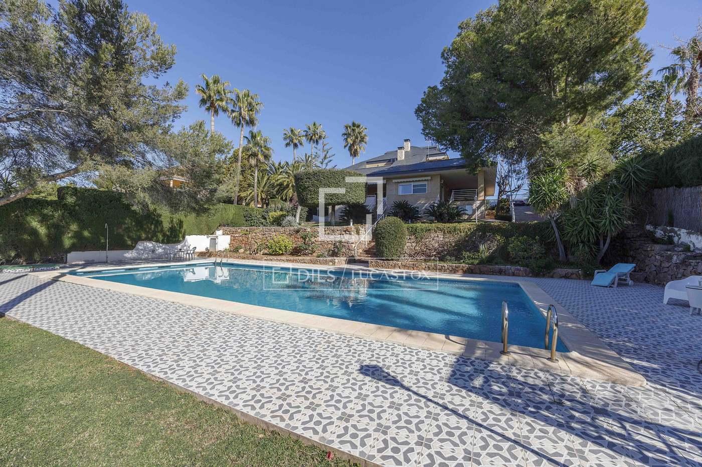 House for Sale in Puçol