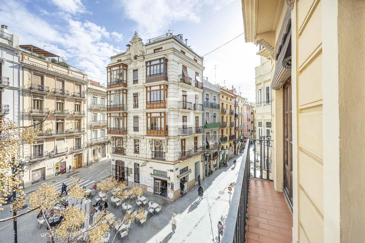 Apartment for Sale in Valencia