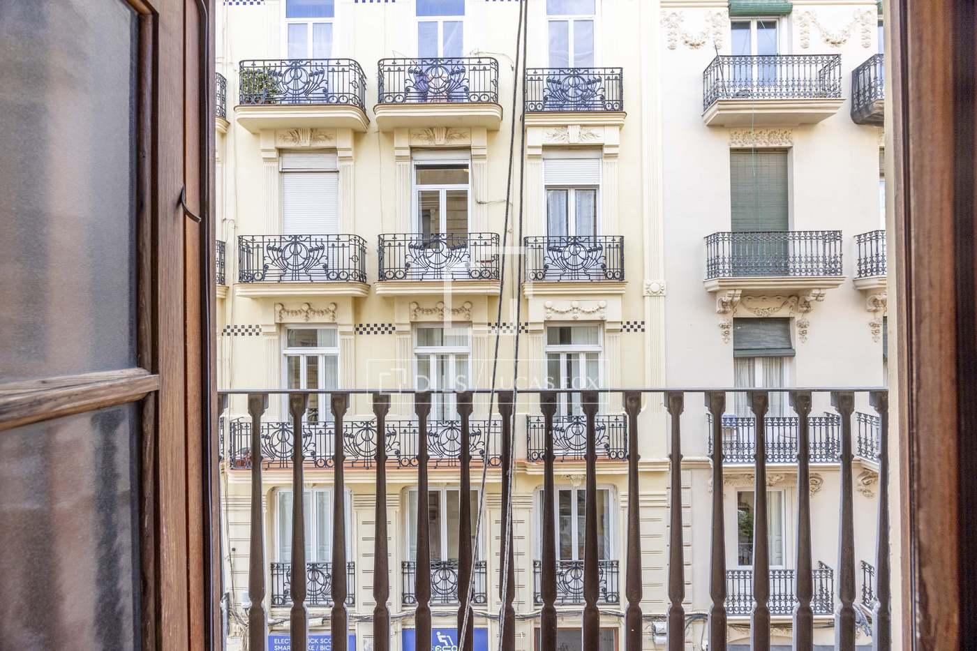 Apartment for Sale in Valencia