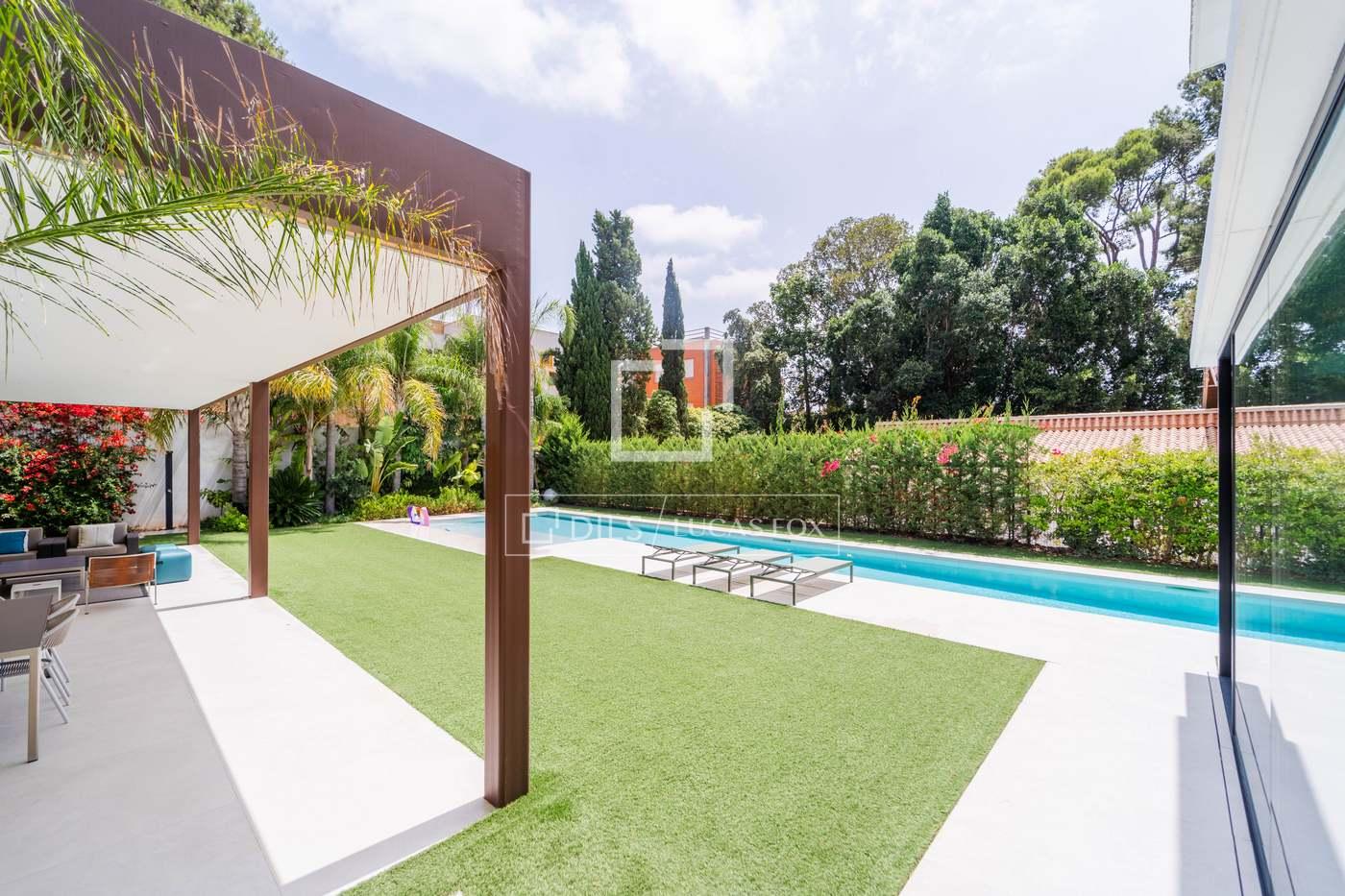 House for Rent in Godella