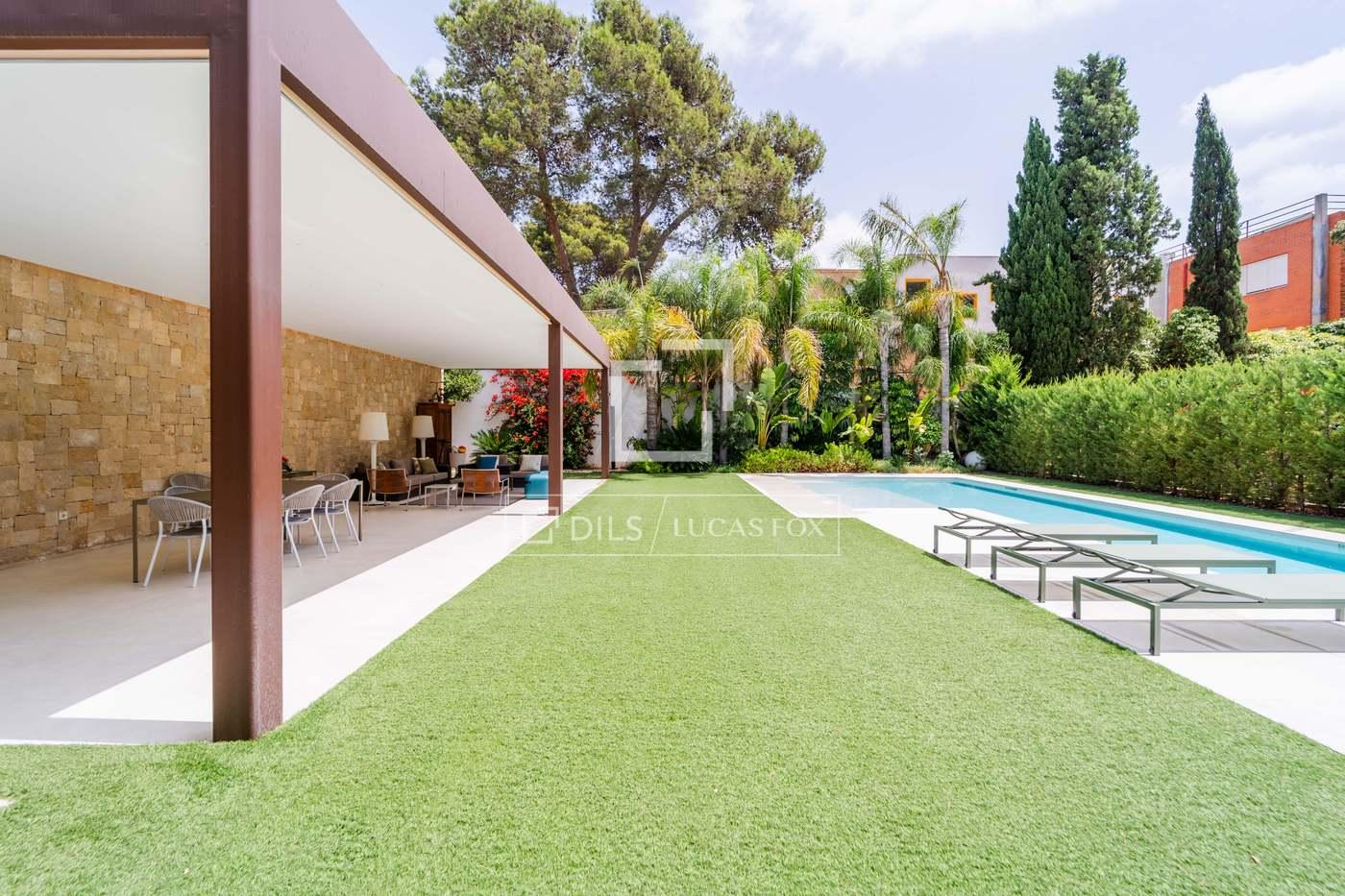 House for Rent in Godella