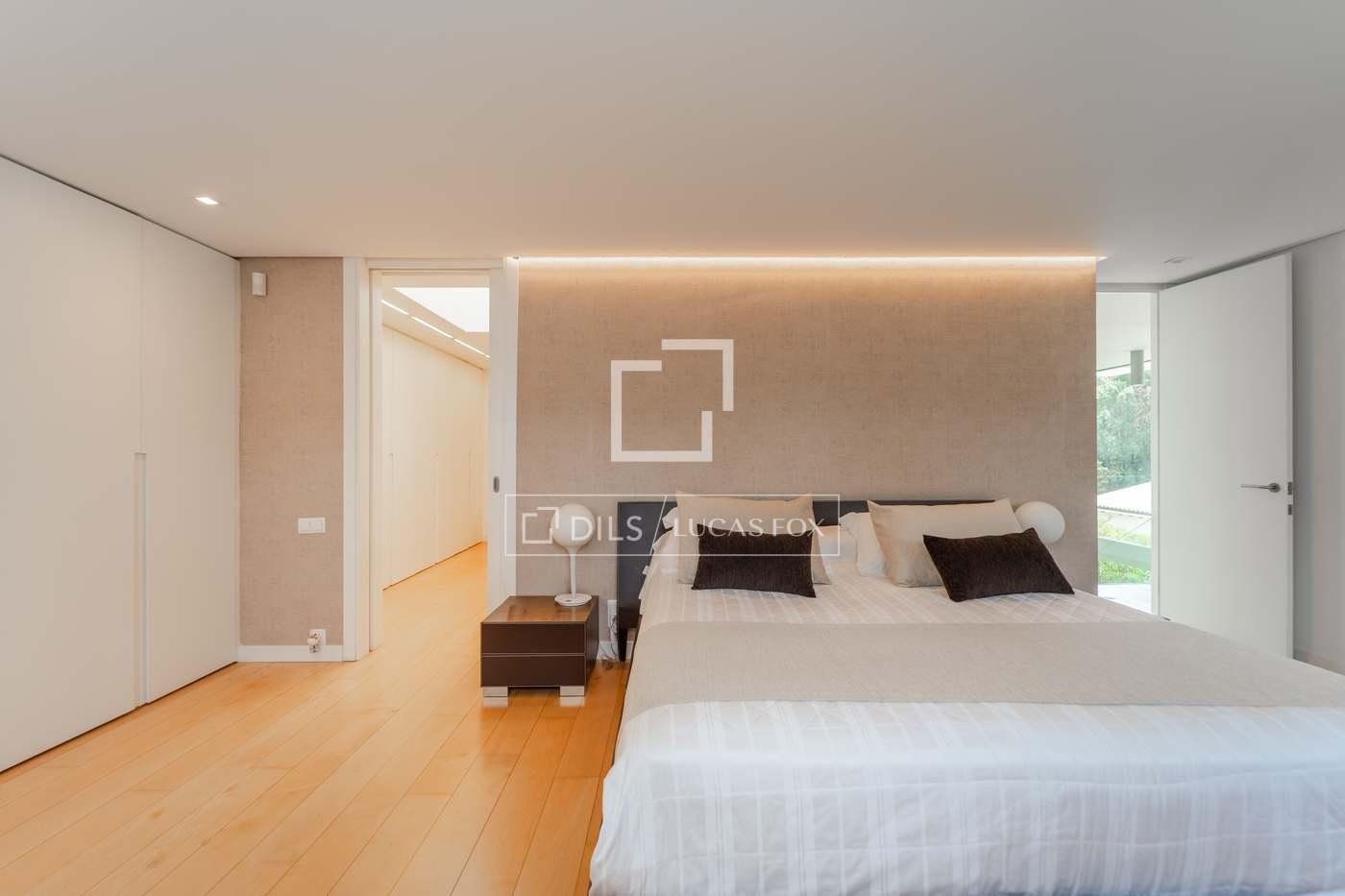 House for Rent in Godella