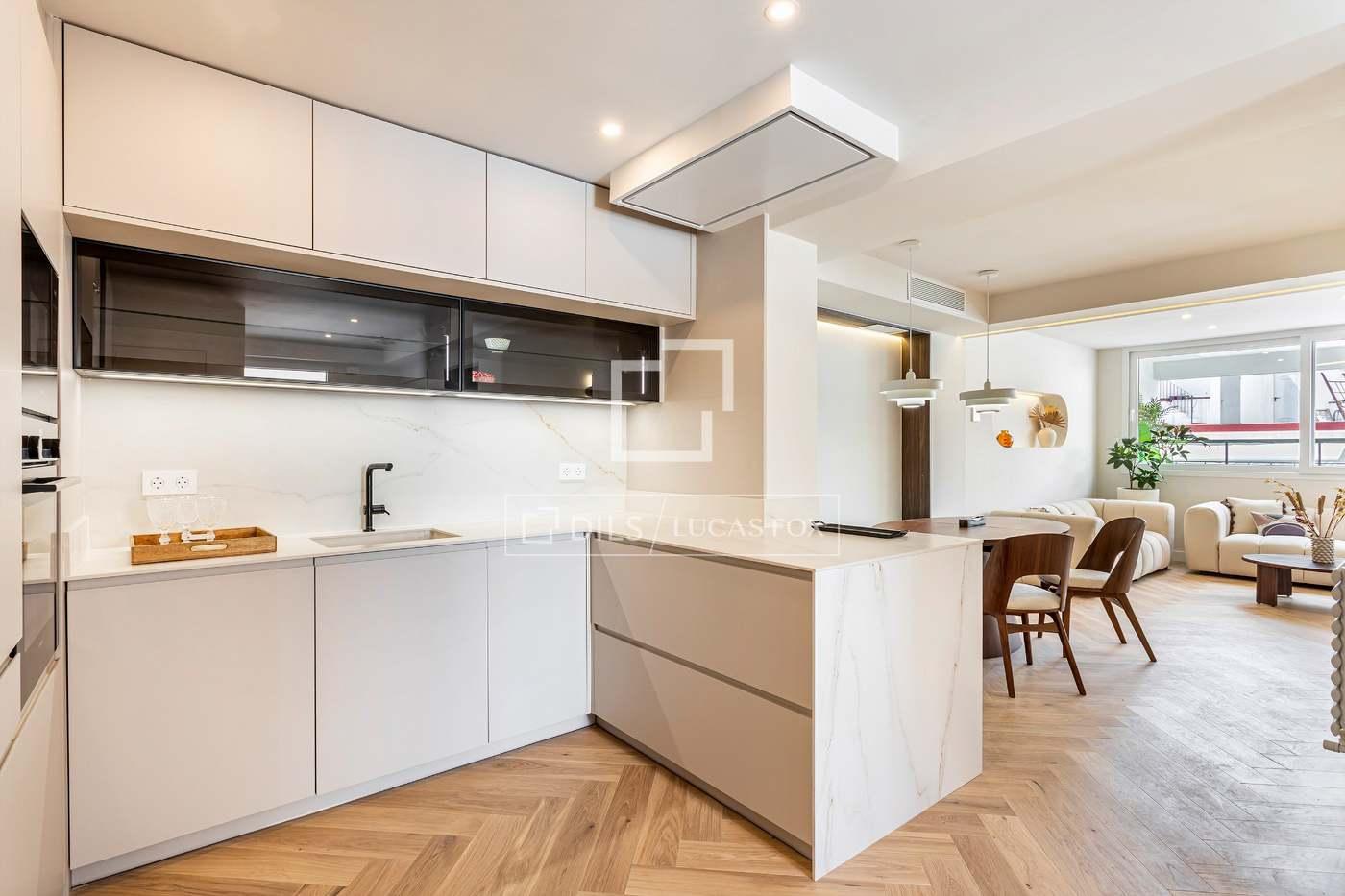 Apartment for Sale in Valencia