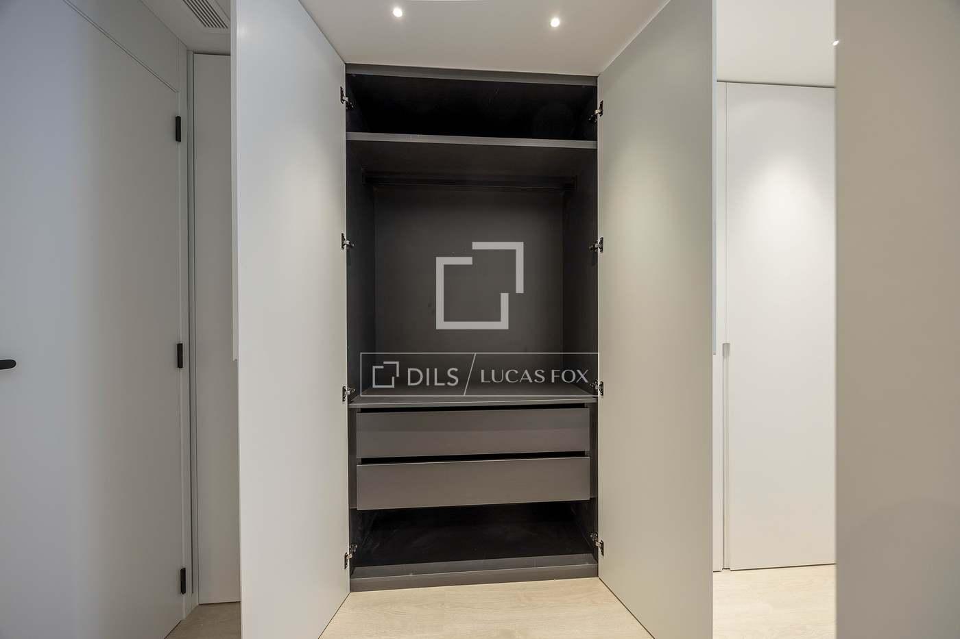 Apartment for Sale in Valencia