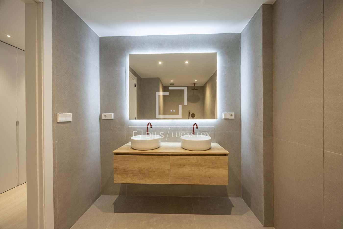 Apartment for Sale in Valencia