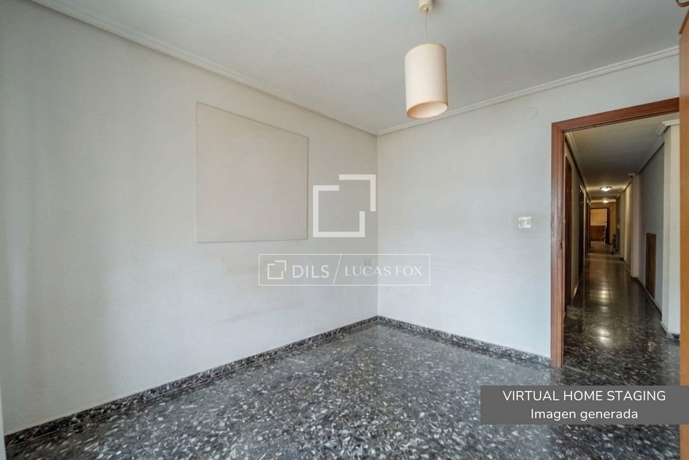 Apartment for Sale in Valencia