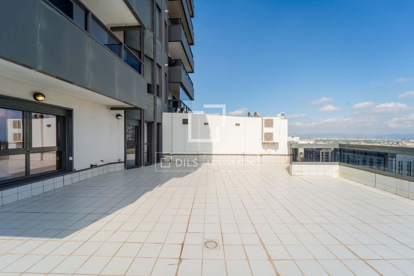 Apartment for Rent in Valencia