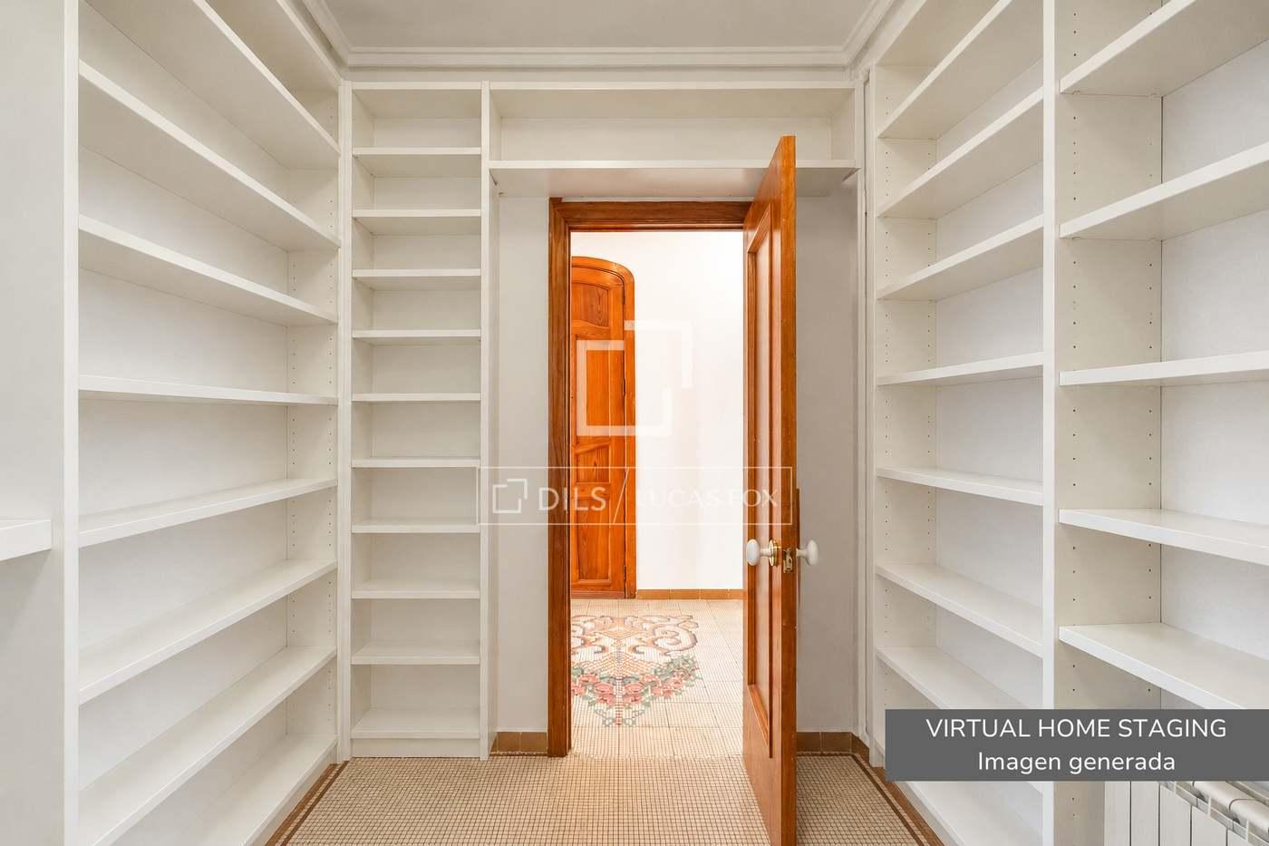 Apartment for Sale in Valencia
