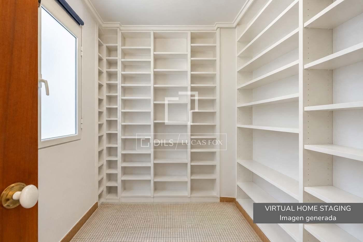 Apartment for Sale in Valencia