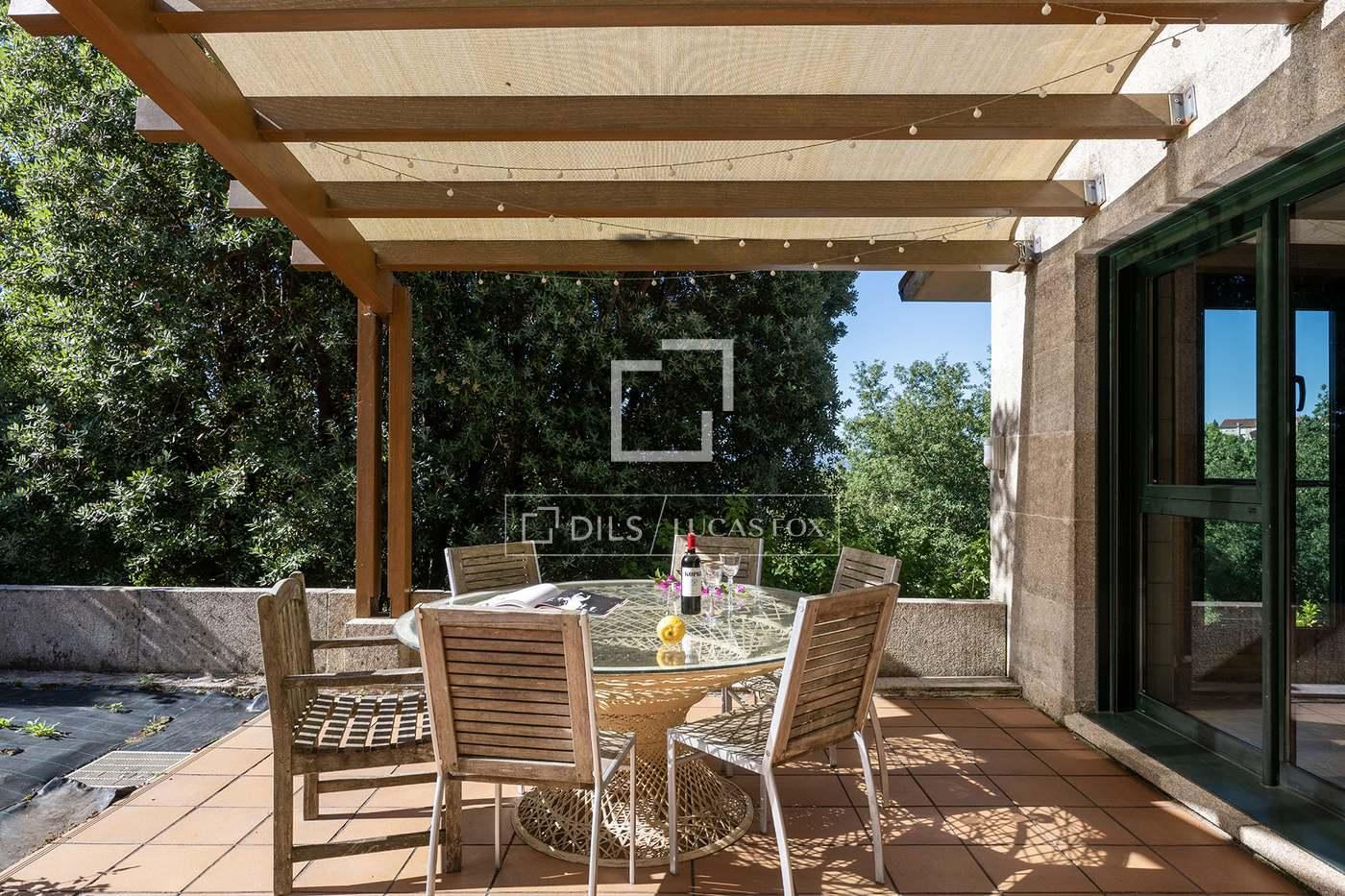 House for Sale in Poio