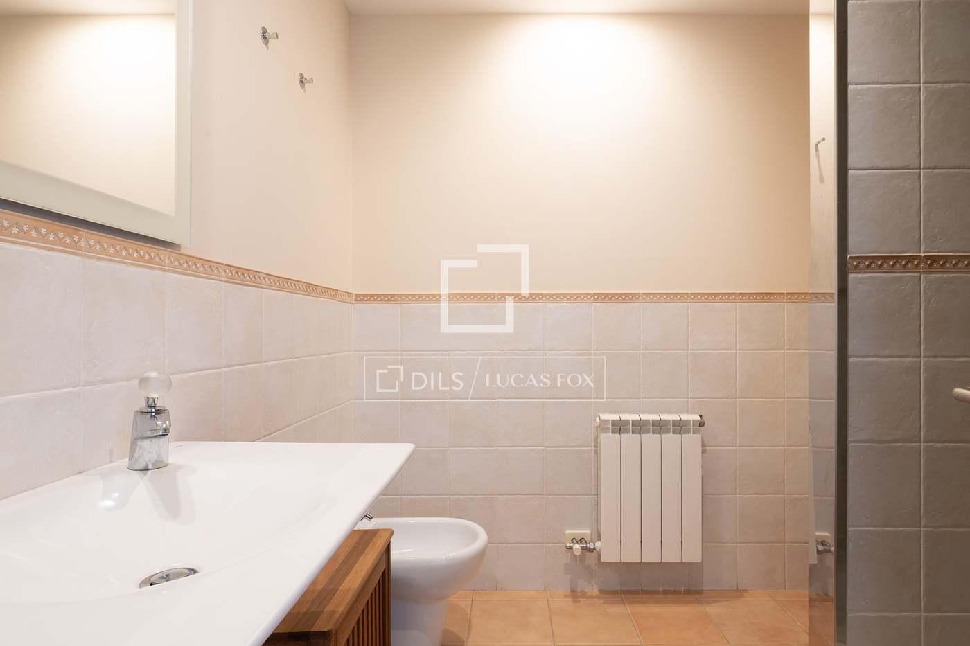 House for Sale in Poio