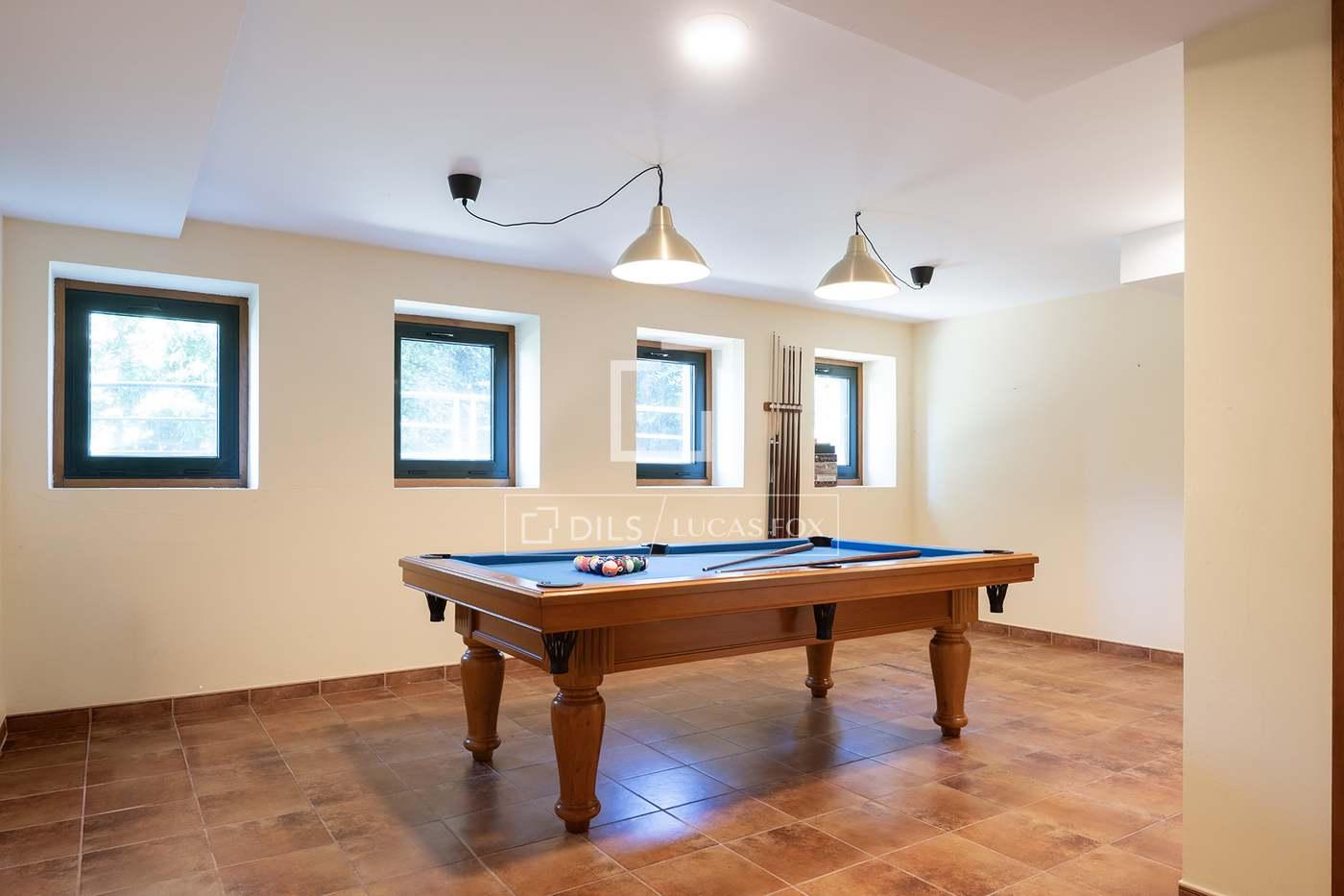 House for Sale in Poio