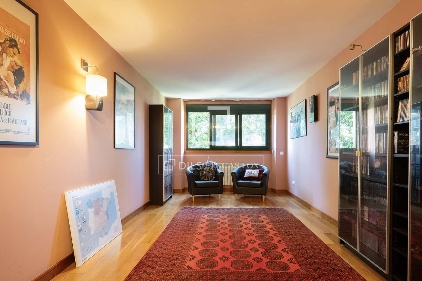 House for Sale in Poio
